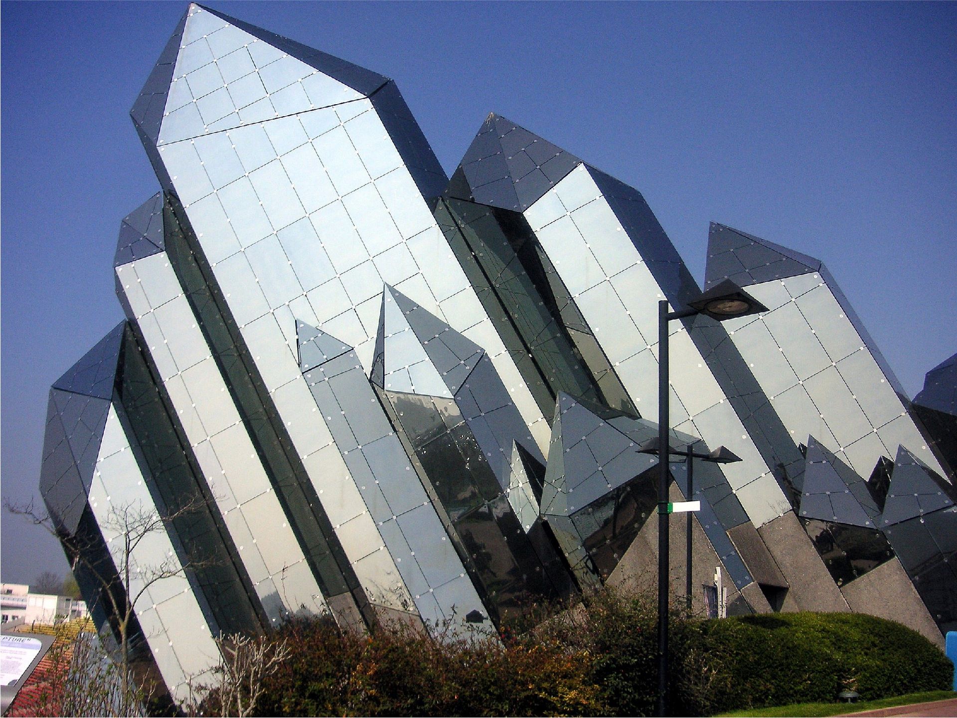 Un hôtel proche du Futuroscope - Réservez ACE Hôtel